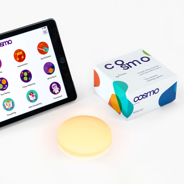 Cosmo Switch kontakt tillsammans med en iPad